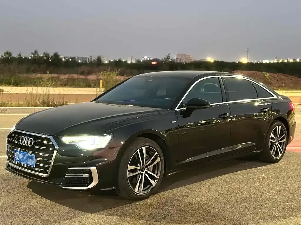 Audi A6L 2023 из CN, фото 1