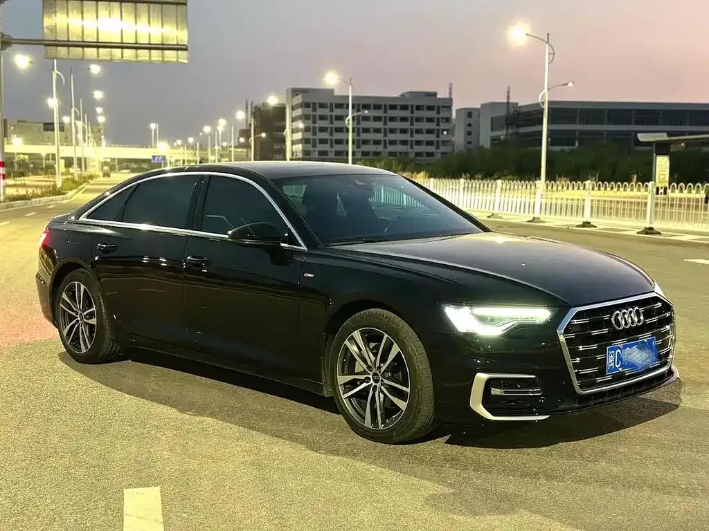 Audi A6L 2023 из CN, фото 3