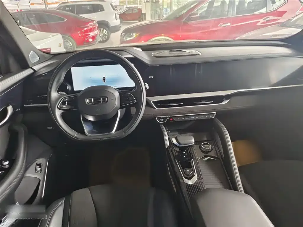 Geely Xingyue L 2024 из CN, фото 5