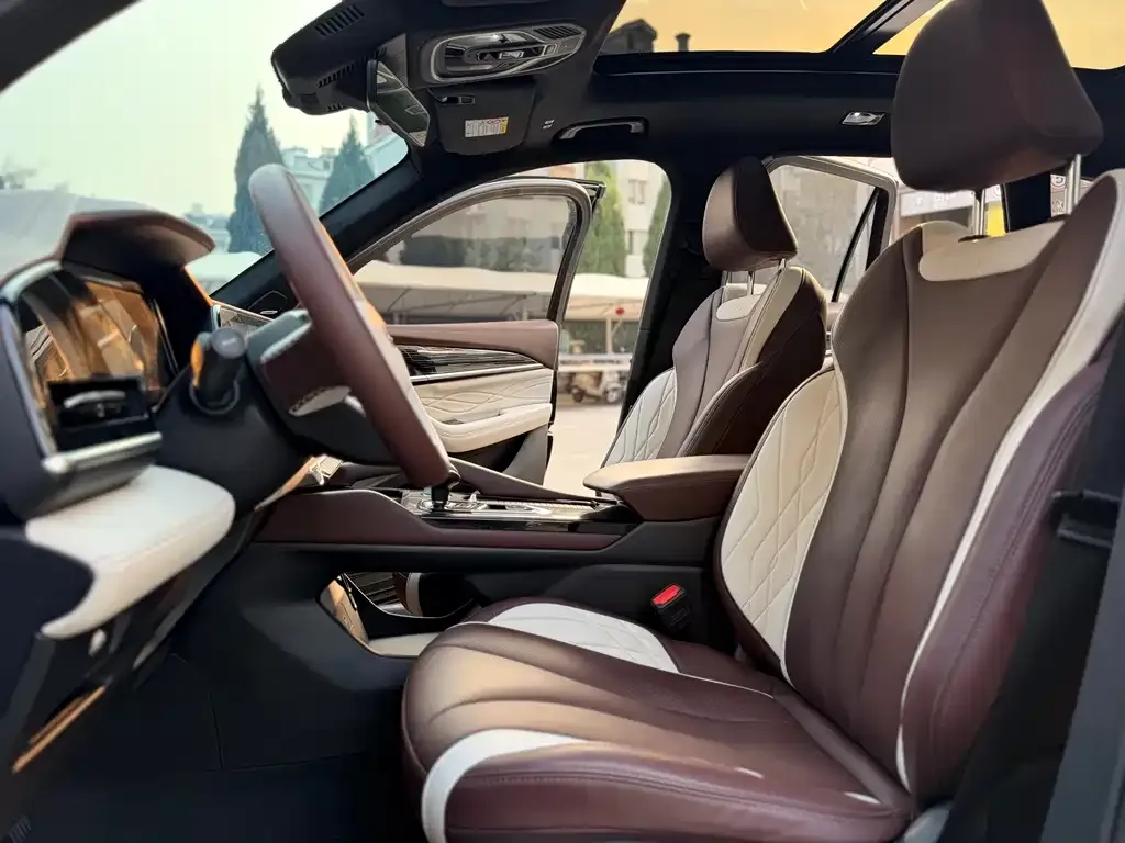 Geely Xingyue L 2022 из CN, фото 4