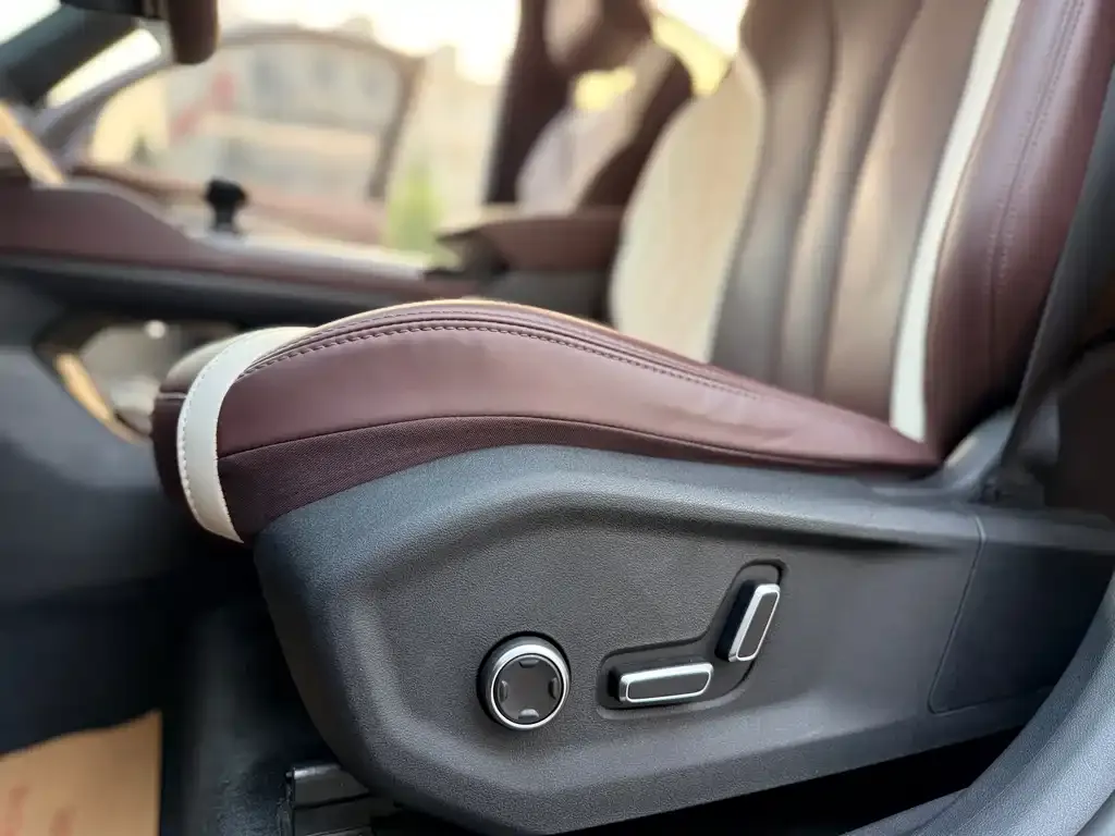 Geely Xingyue L 2022 из CN, фото 7