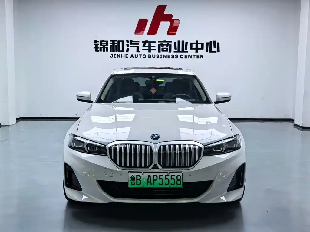 BMW i3 2024 из CN, фото 2