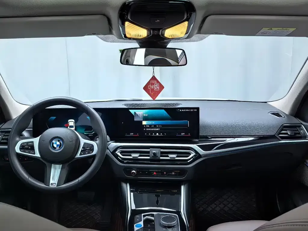 BMW i3 2024 из CN, фото 9