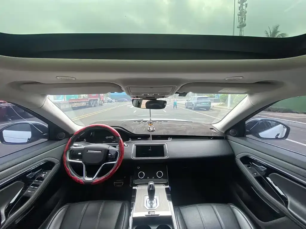 Land Rover Evoque — фото 5