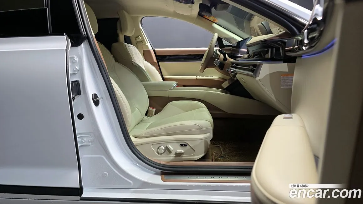 Hyundai Grandeur — фото 10