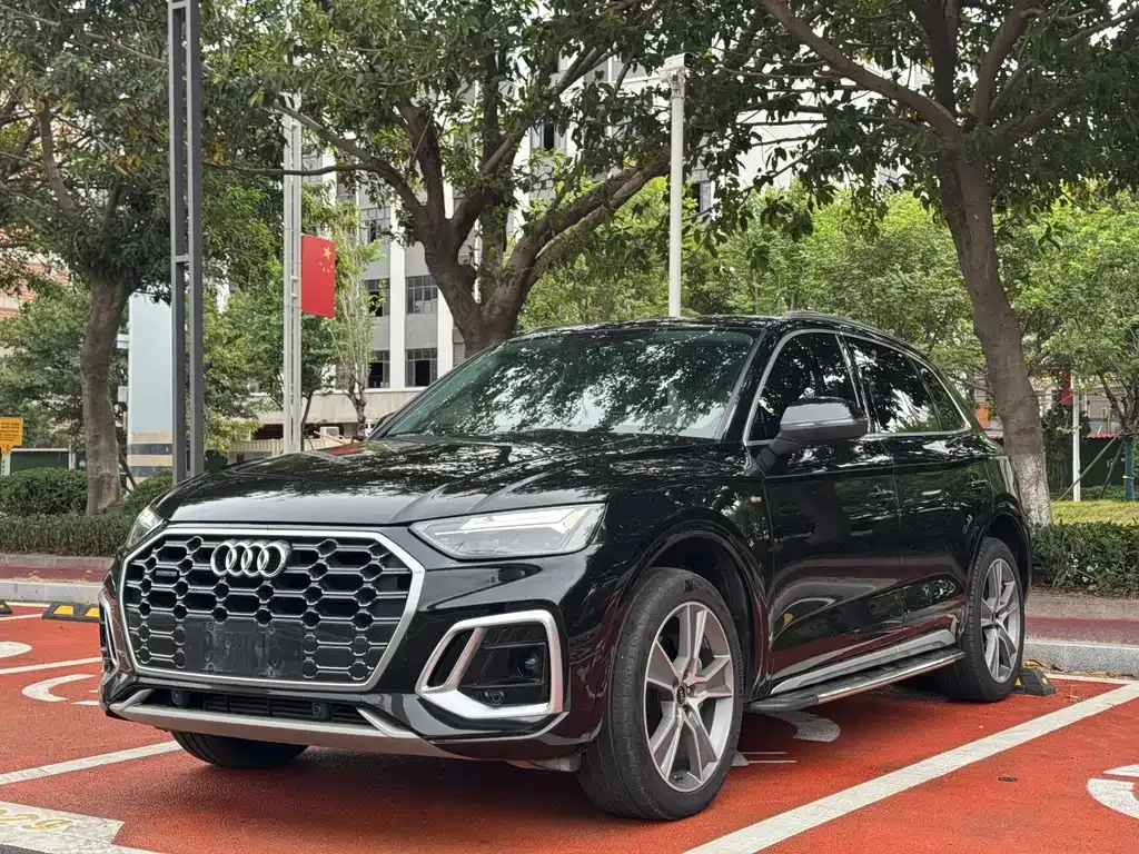 Audi Q5L 2022 из CN, фото 1