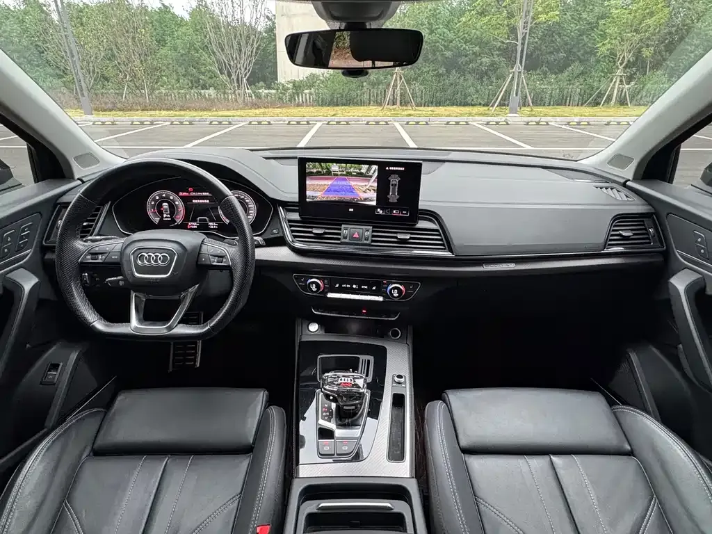Audi Q5L 2022 из CN, фото 5
