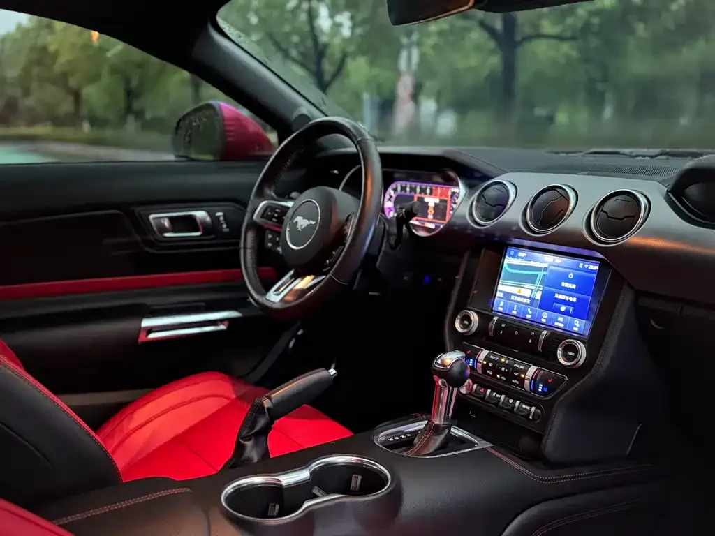 Ford Mustang 2022 из CN, фото 9