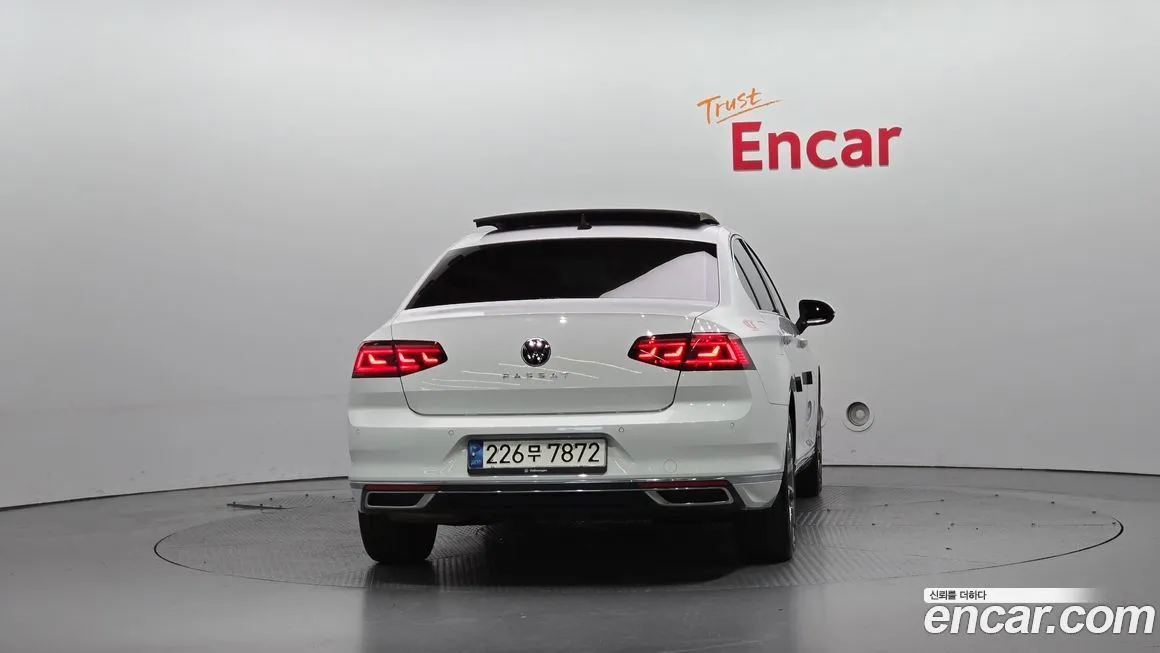 Volkswagen Passat 2021 из KR, фото 4