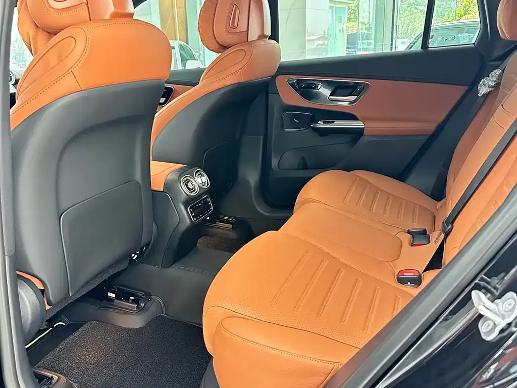 Mercedes-Benz GLC 2025 из CN, фото 9