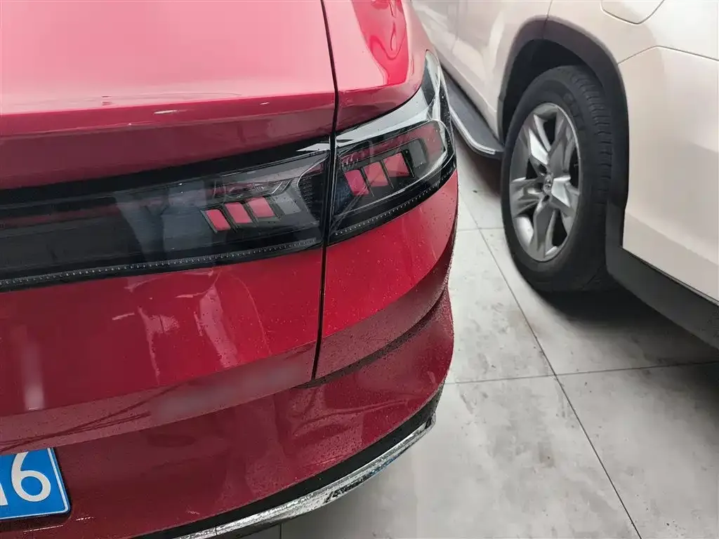Volkswagen Lamando 2023 из CN, фото 8