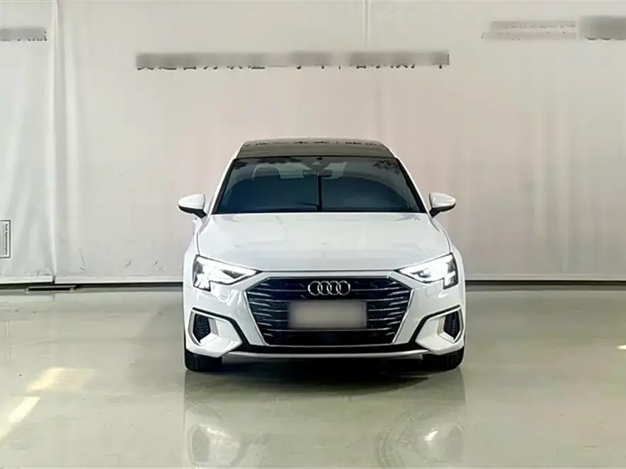 Audi A3 2023 из CN, фото 6