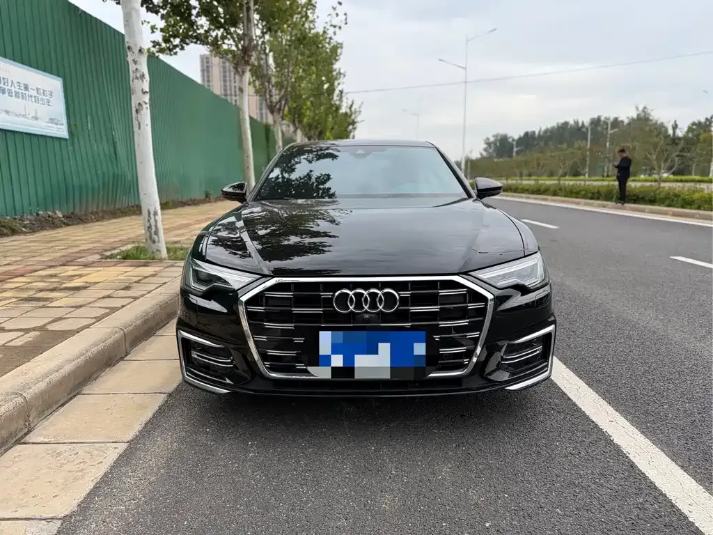 Audi A6L 2024 из CN, фото 2