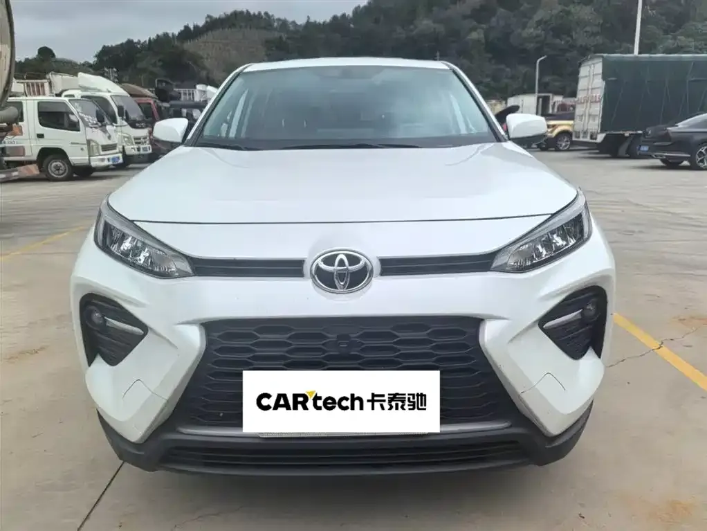 Toyota Wildlander 2023 из CN, фото 2
