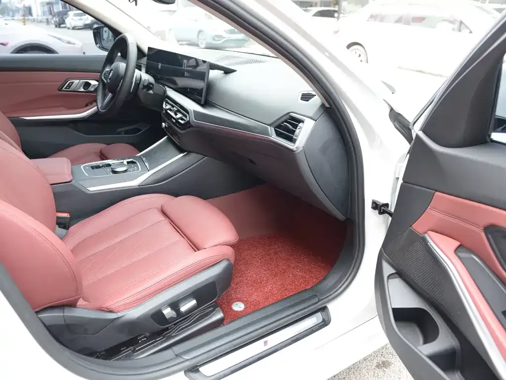 BMW 3 Series — фото 10