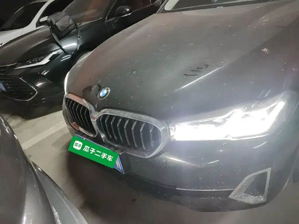 BMW 5 Series 2022 из CN, фото 3