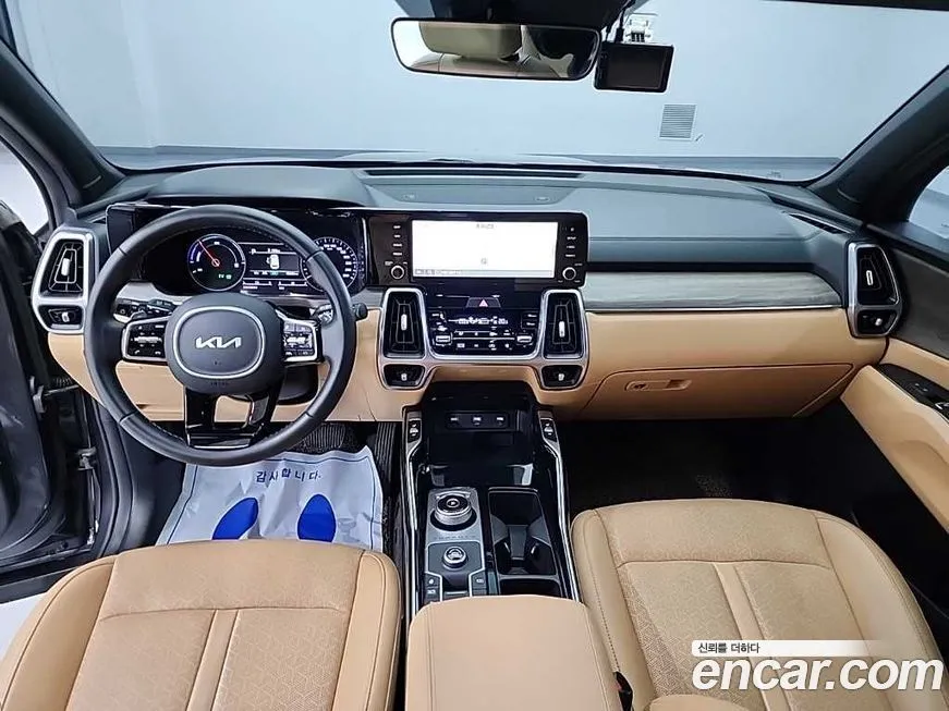 Kia Sorento — фото 7