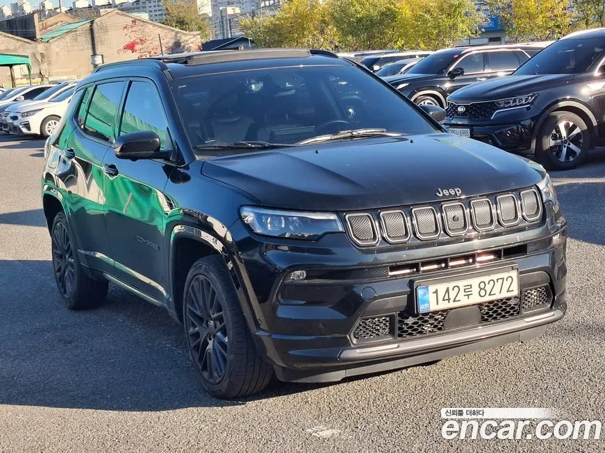 Jeep Compass — фото 2