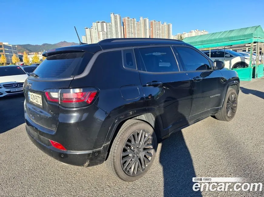 Jeep Compass — фото 3