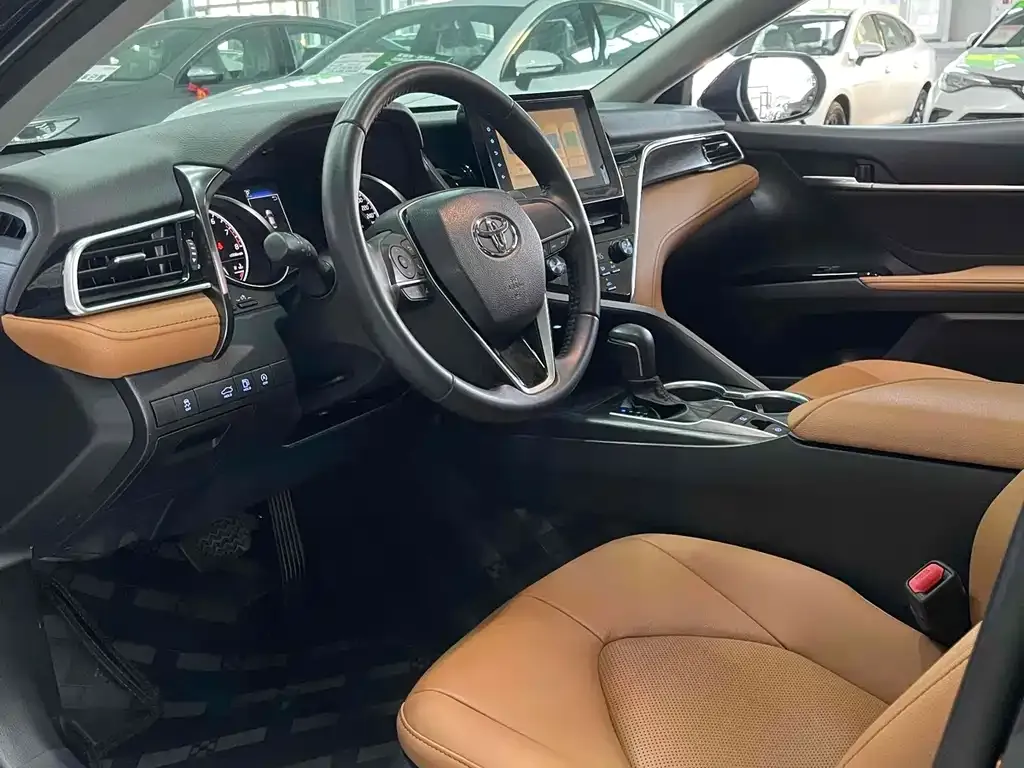 Toyota Camry 2024 из CN, фото 8