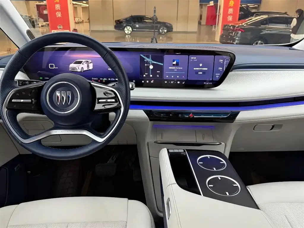 Buick GL8 Hybrid — фото 9