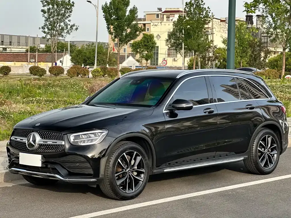 Mercedes-Benz GLC — фото 1