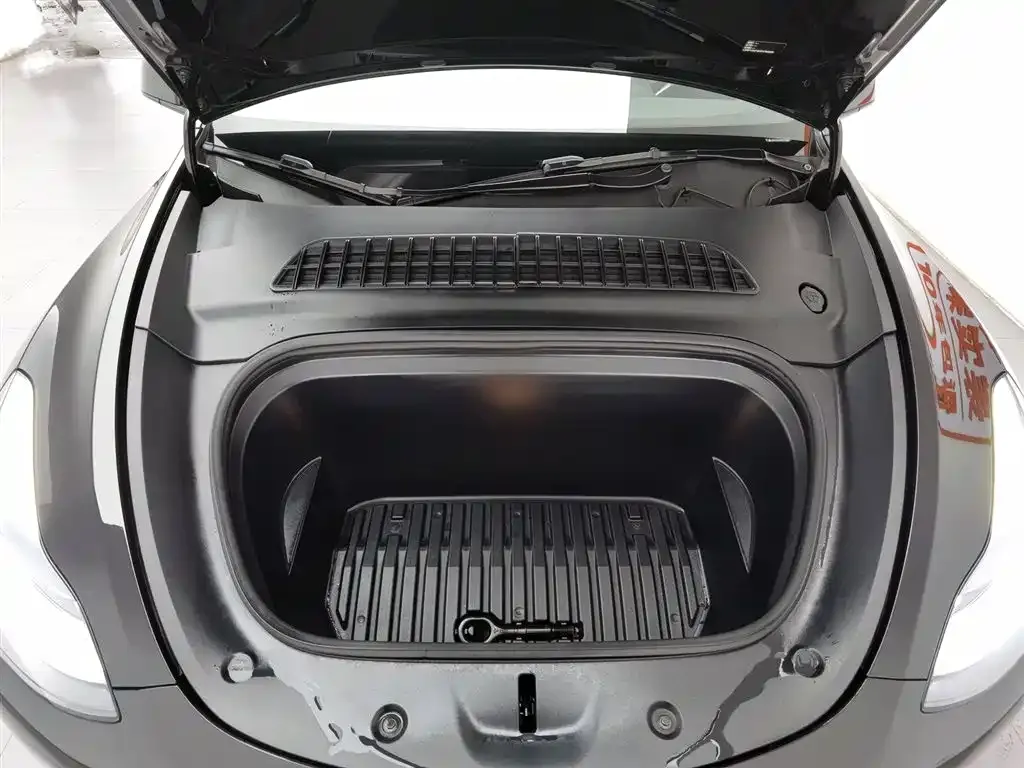 Tesla Model Y 2023 из CN, фото 6