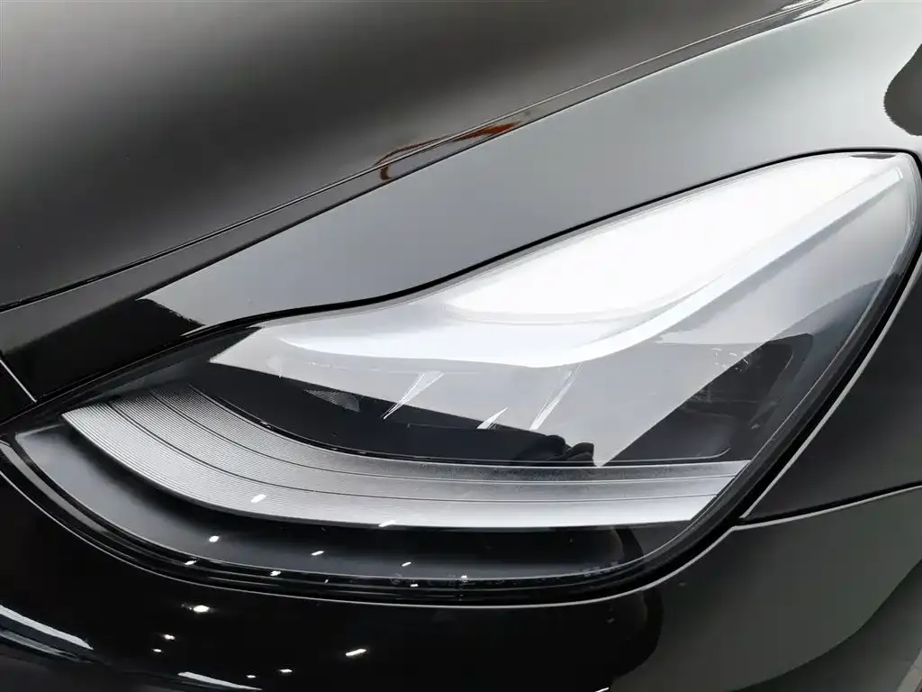 Tesla Model Y 2023 из CN, фото 7