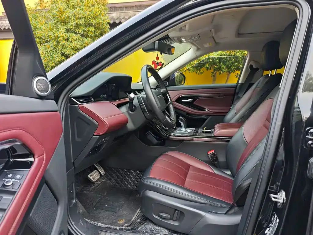 Land Rover Evoque 2022 из CN, фото 4