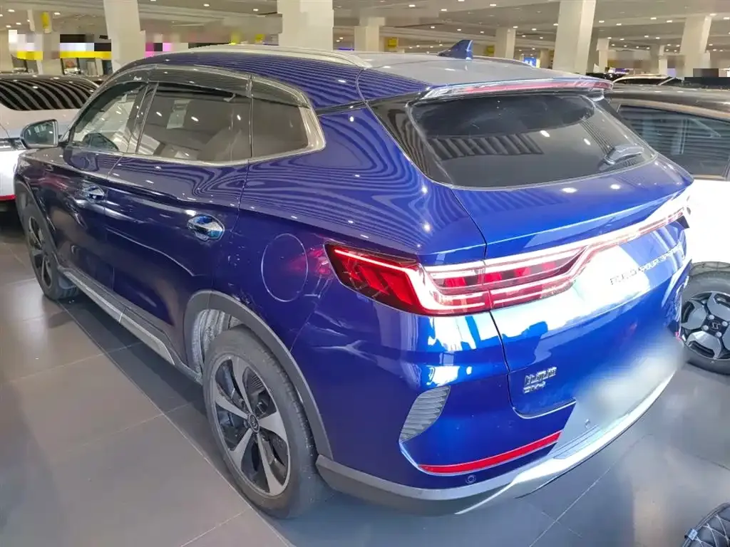 BYD PLUS New Energy — фото 6
