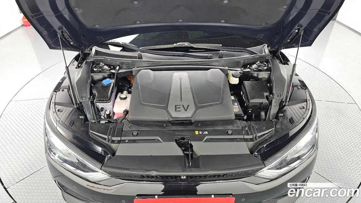 Kia EV6 2023 из KR, фото 6