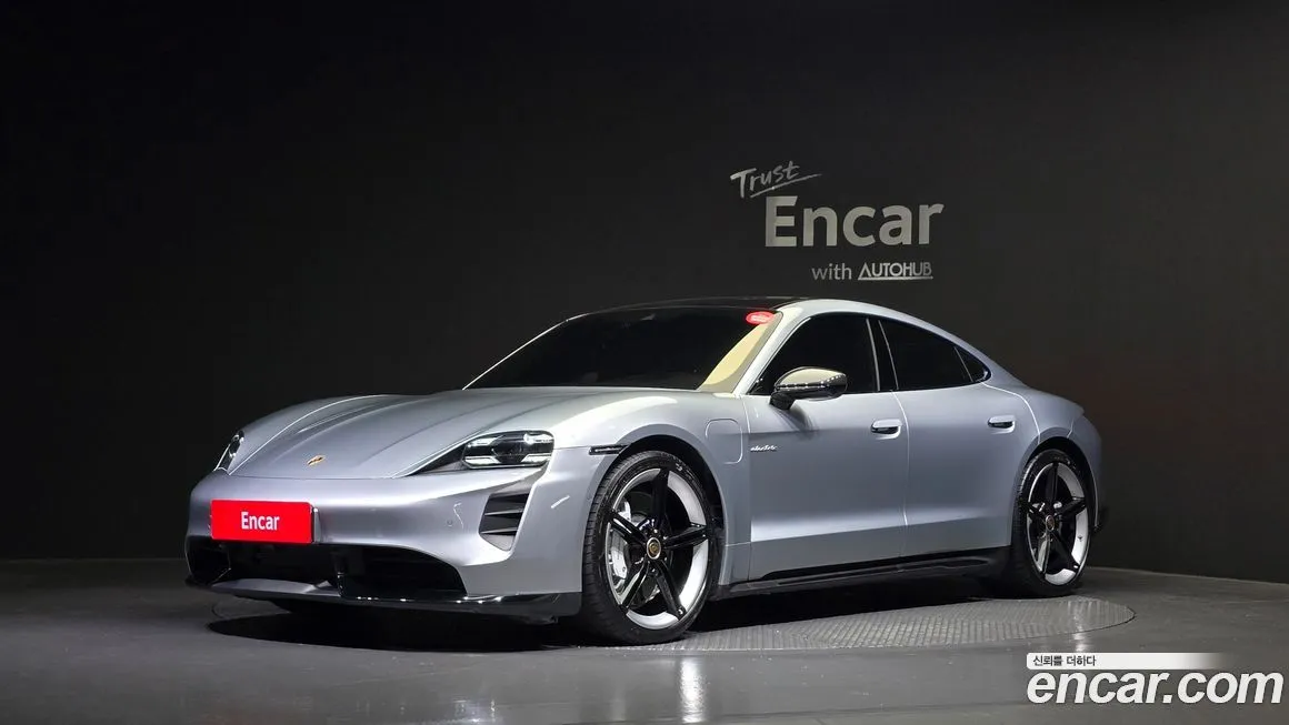 Porsche Taycan 2021 из KR, фото 1