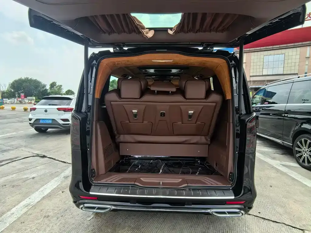 Mercedes-Benz Vito 2023 из CN, фото 5