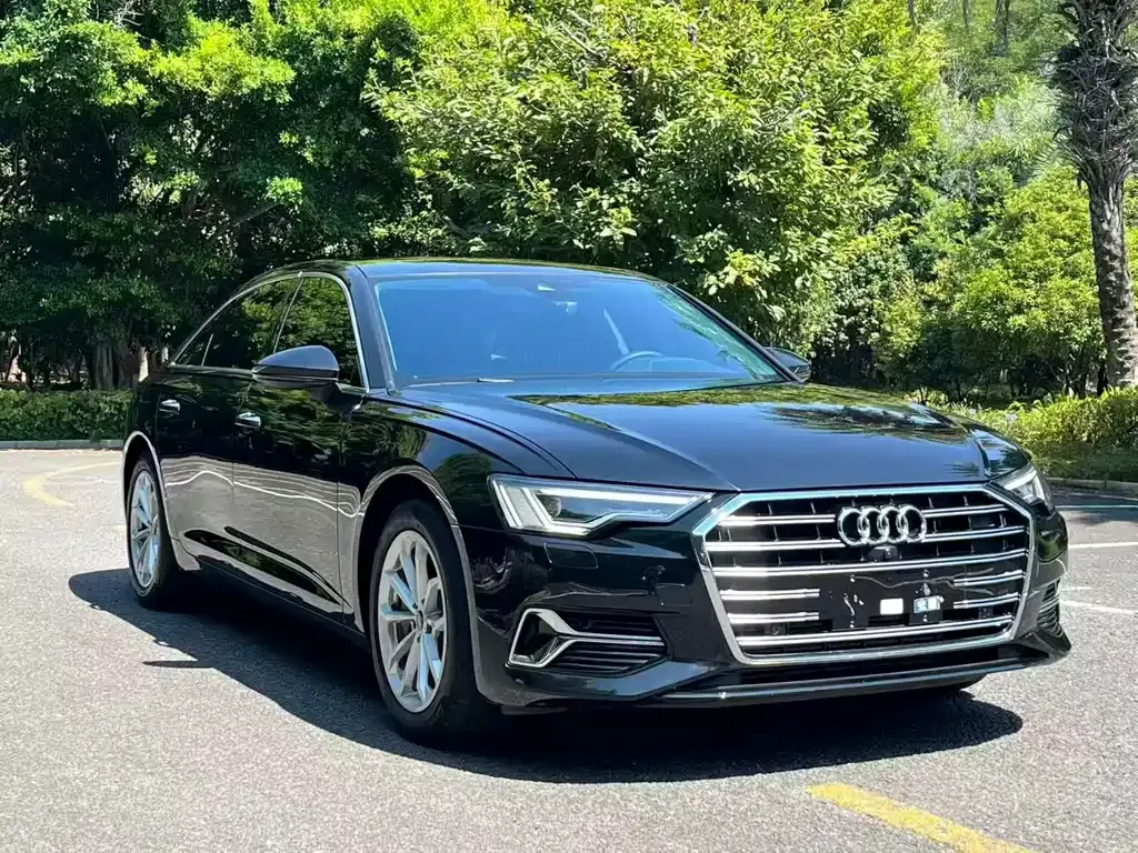 Audi A6L 2023 из CN, фото 1