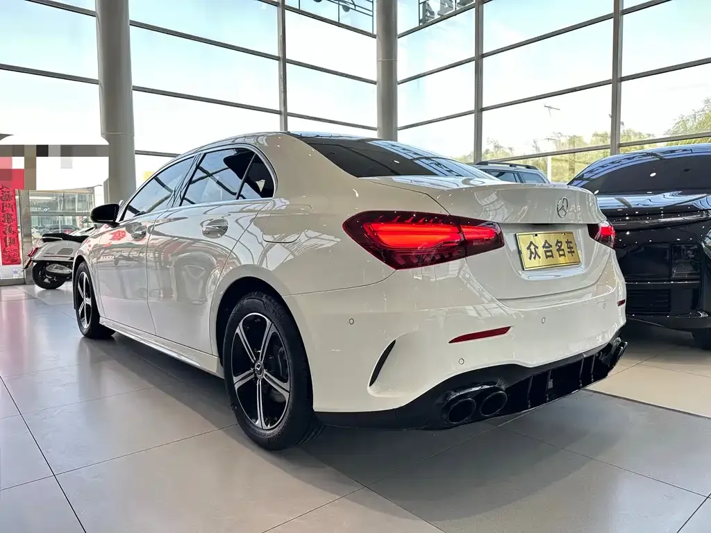Mercedes-Benz A-Class 2024 из CN, фото 4