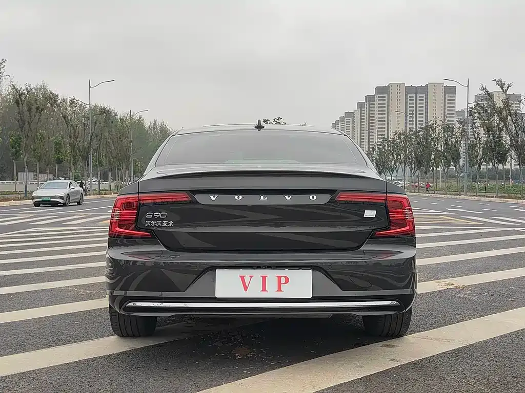 Volvo S90 PHEV 2021 из CN, фото 8