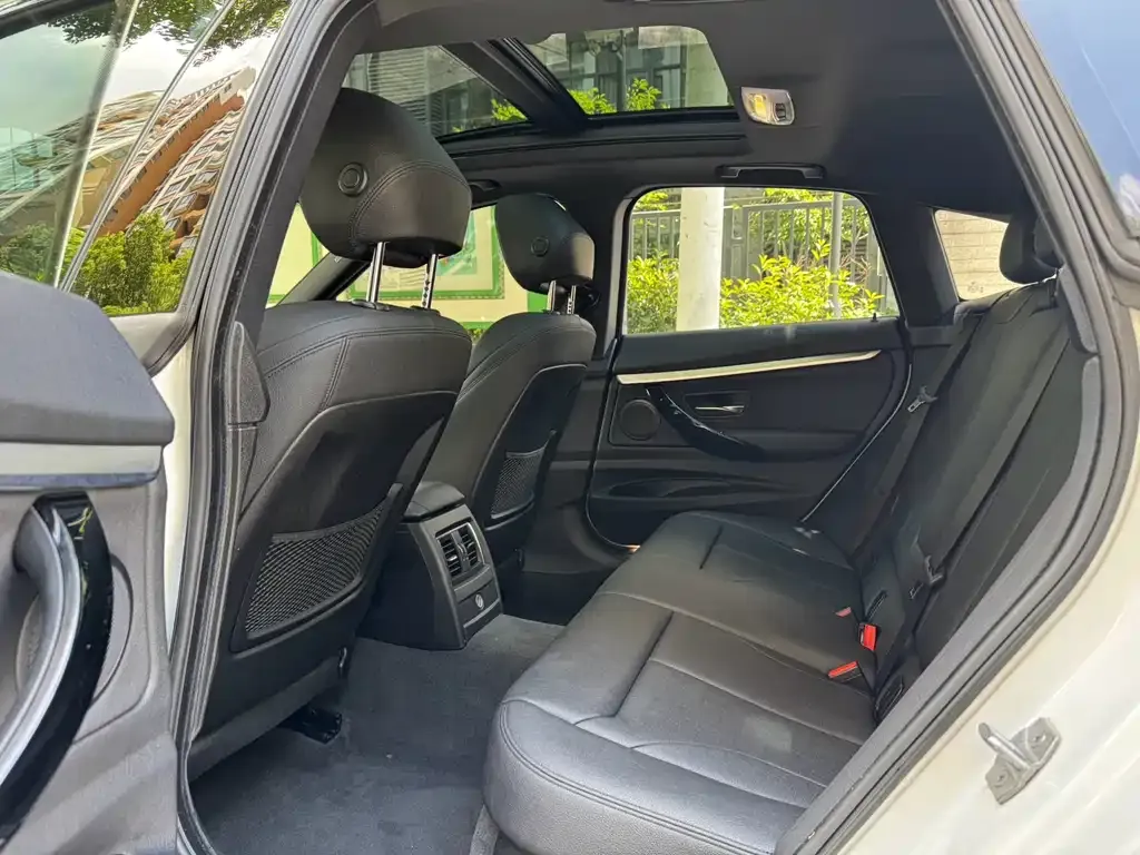 BMW 3 Series GT 2021 из CN, фото 7