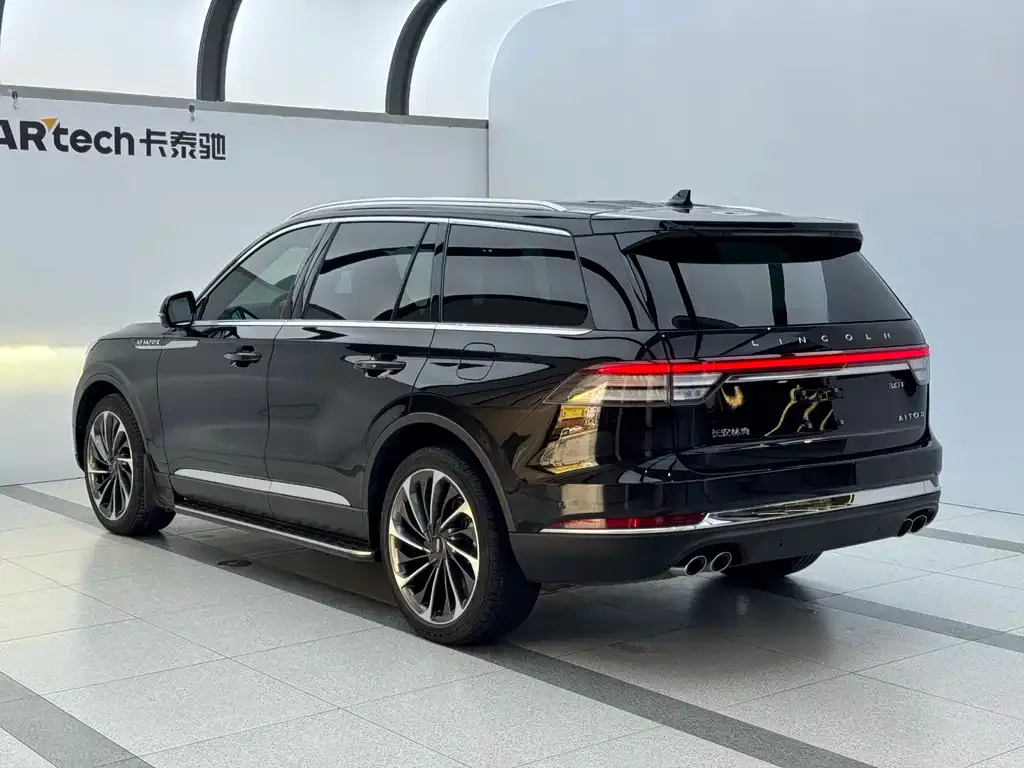 Lincoln Aviator 2021 из CN, фото 4