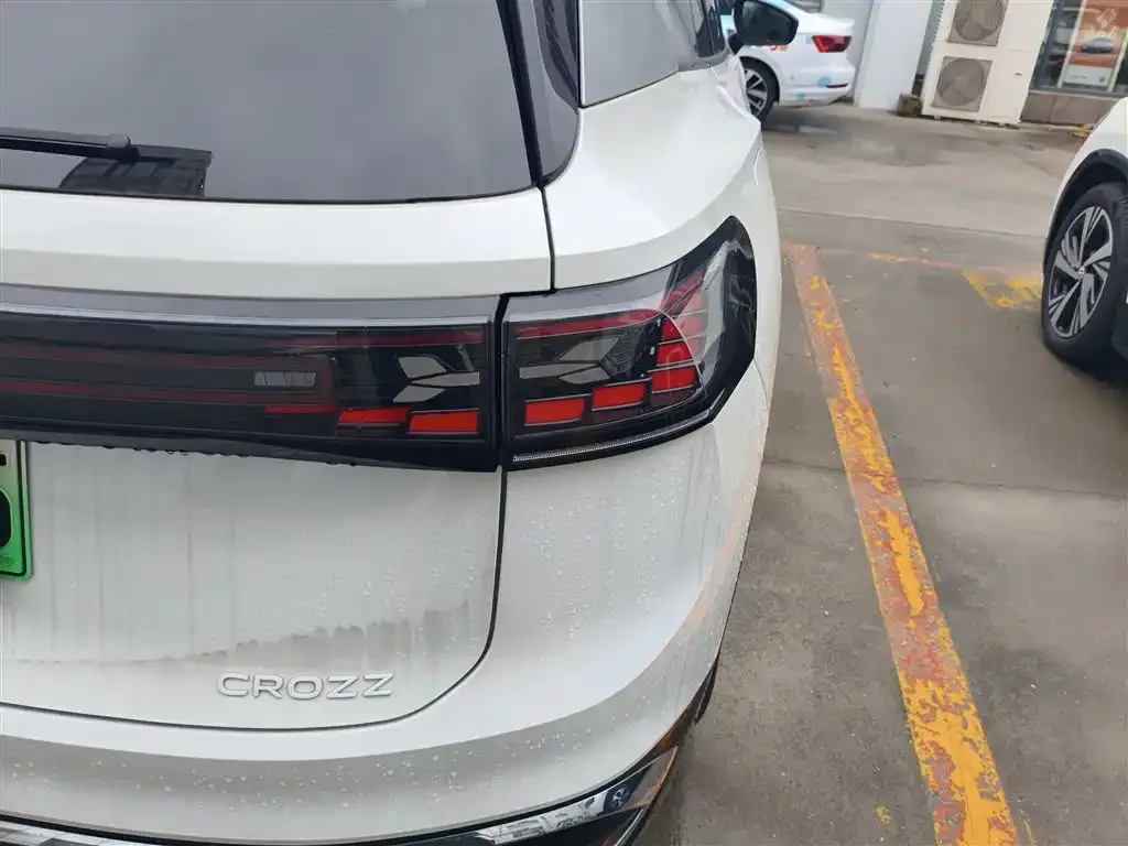 Volkswagen ID.6 Crozz 2024 из CN, фото 8