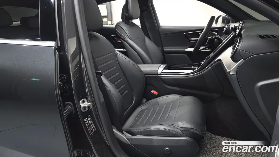 Mercedes-Benz GLC-Class 2024 из KR, фото 10