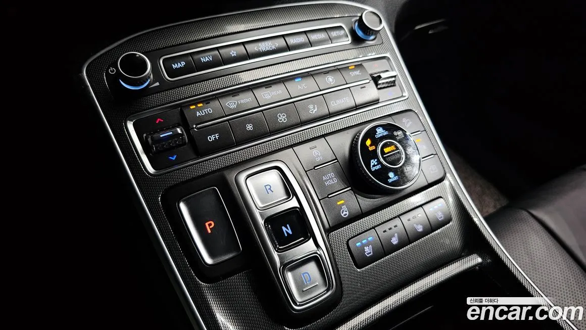 Hyundai Santafe — фото 9