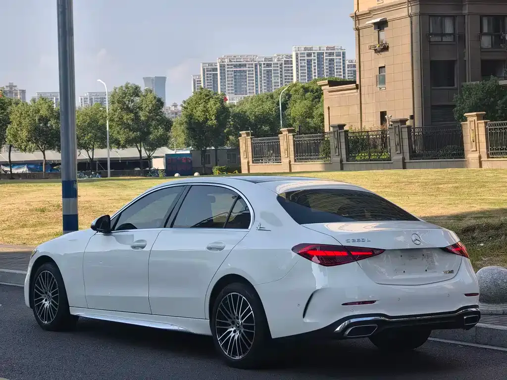 Mercedes-Benz C-Class 2023 из CN, фото 4