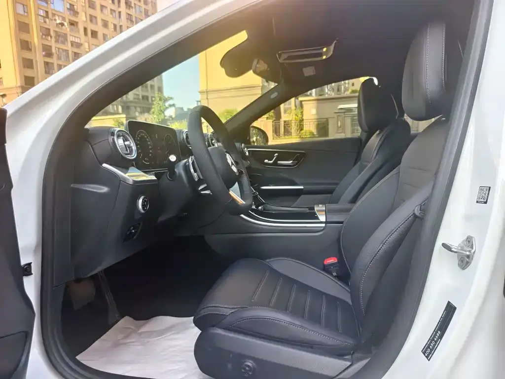 Mercedes-Benz C-Class 2023 из CN, фото 7