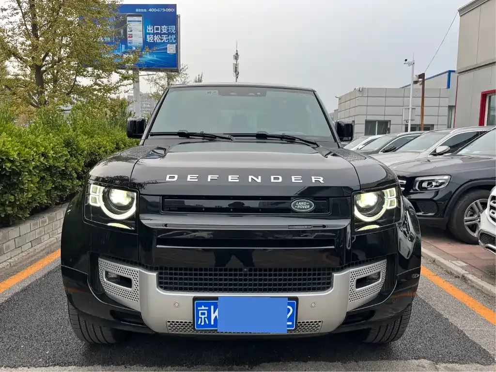 Land Rover Defender — фото 2