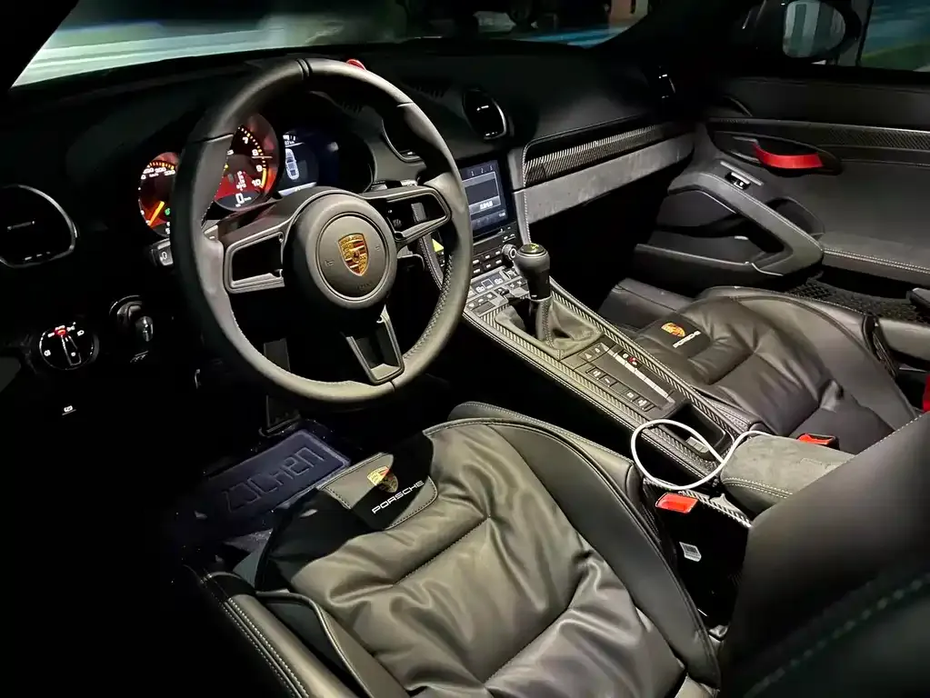 Porsche 718 2025 из CN, фото 5