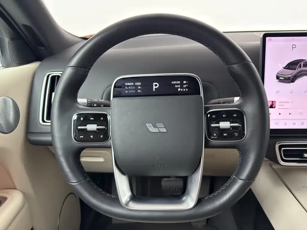 Li Auto L8 2023 из CN, фото 6