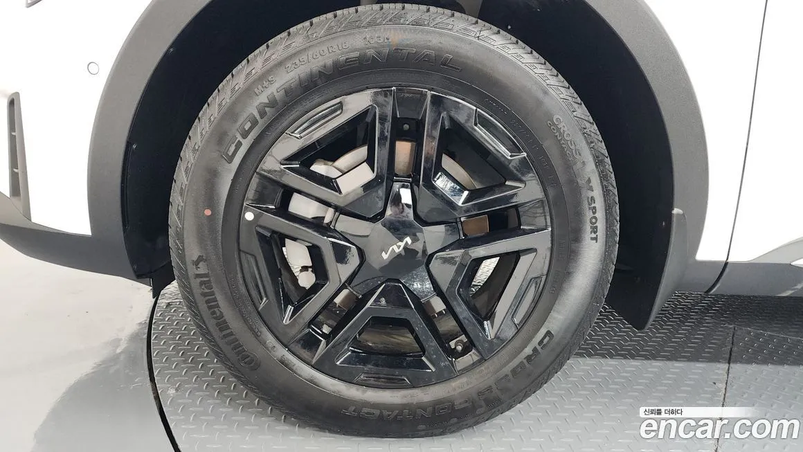 Kia Sorento — фото 5