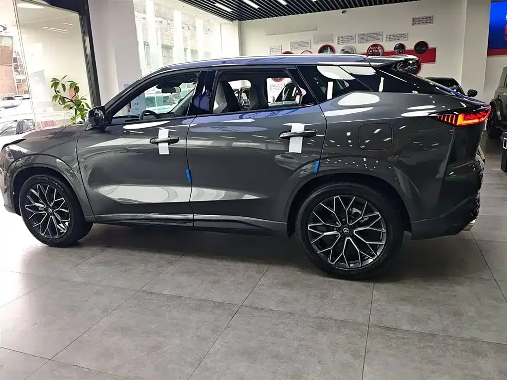 Changan UNI-Z 2024 из CN, фото 5