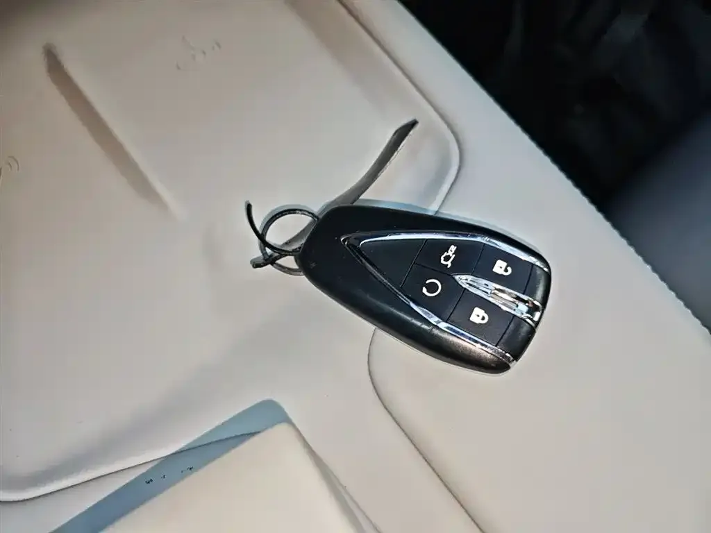 Changan UNI-Z 2024 из CN, фото 9