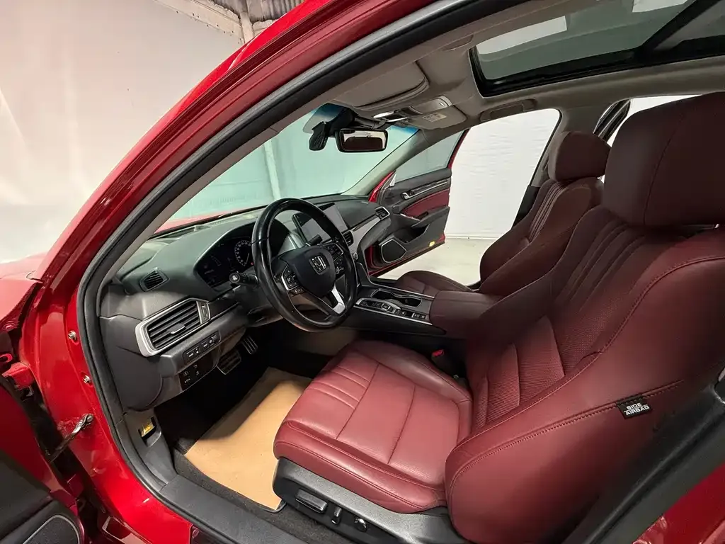 Honda Accord 2021 из CN, фото 7